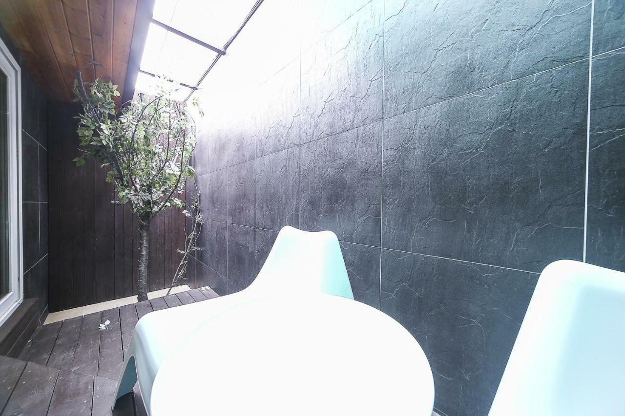 Hotel Story Seoul Bagian luar foto