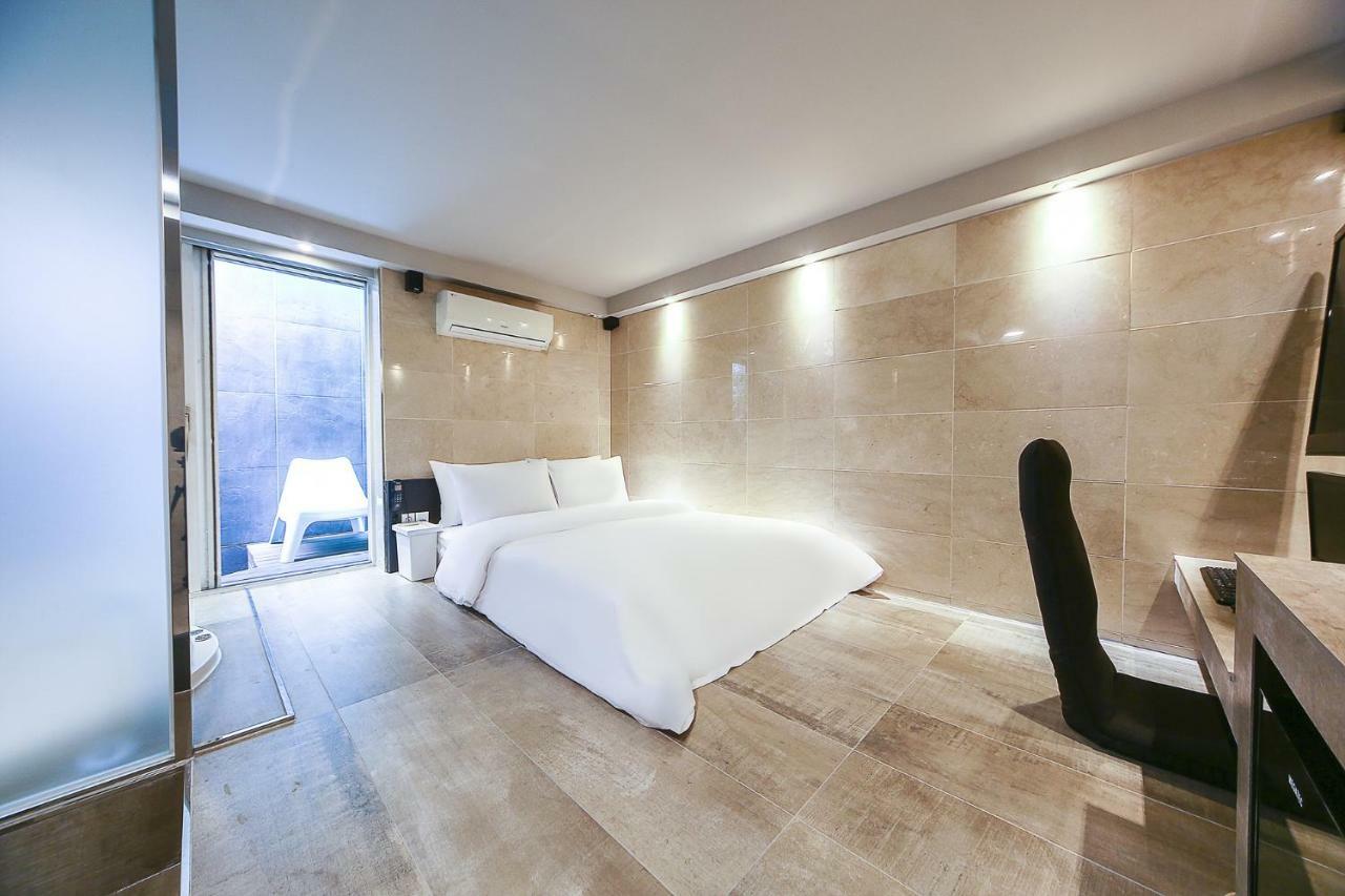 Hotel Story Seoul Bagian luar foto